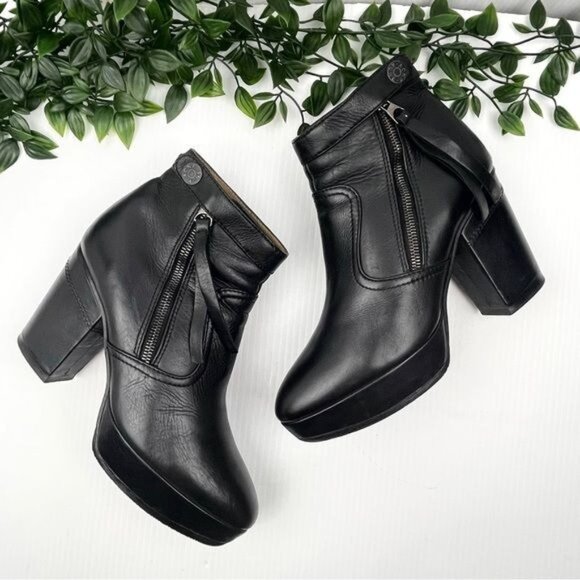 Acne Studios 'Track' block heel platform Black Ankle Boots 6.5 - Picture 14 of 14